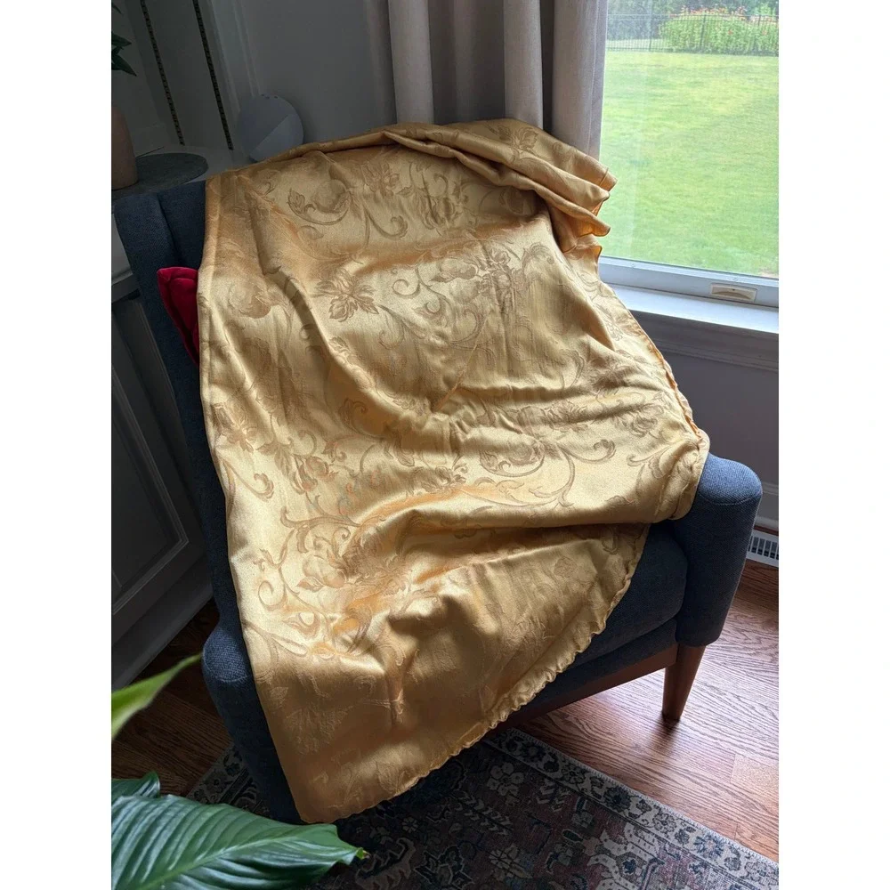 Vintage Gold Damask Oval Tablecloth 8ft and 12 Matching Napkins Set 13pc Floral